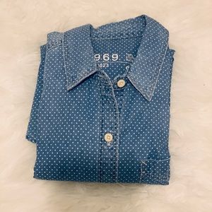 Gap Chambray Button Down